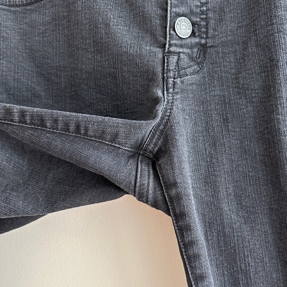 Madewell Black 9” High-Rise Button-Fly Skinny Jeans, Raw Hem, Size 29 - Picture 9 of 16